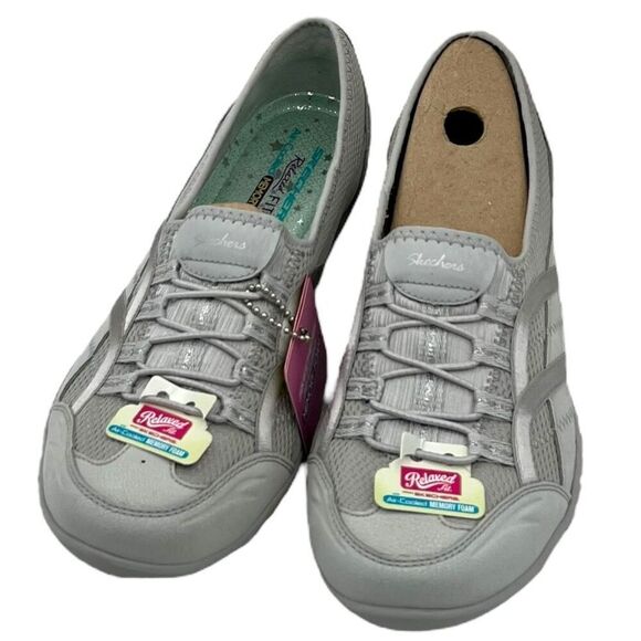 Skechers Women's Relaxed Fit Slip On Sneakers Light Gray Size 8.5 - Picture 9 of 12